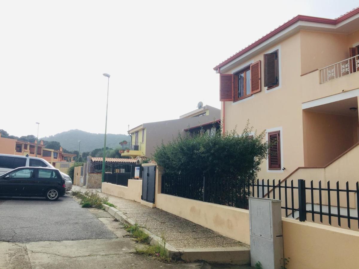 Domo Mea Apartamento Villasimius Exterior foto